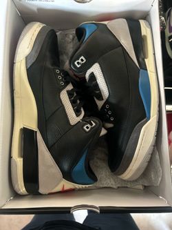 Air Jordan 3 Retro Sneakers