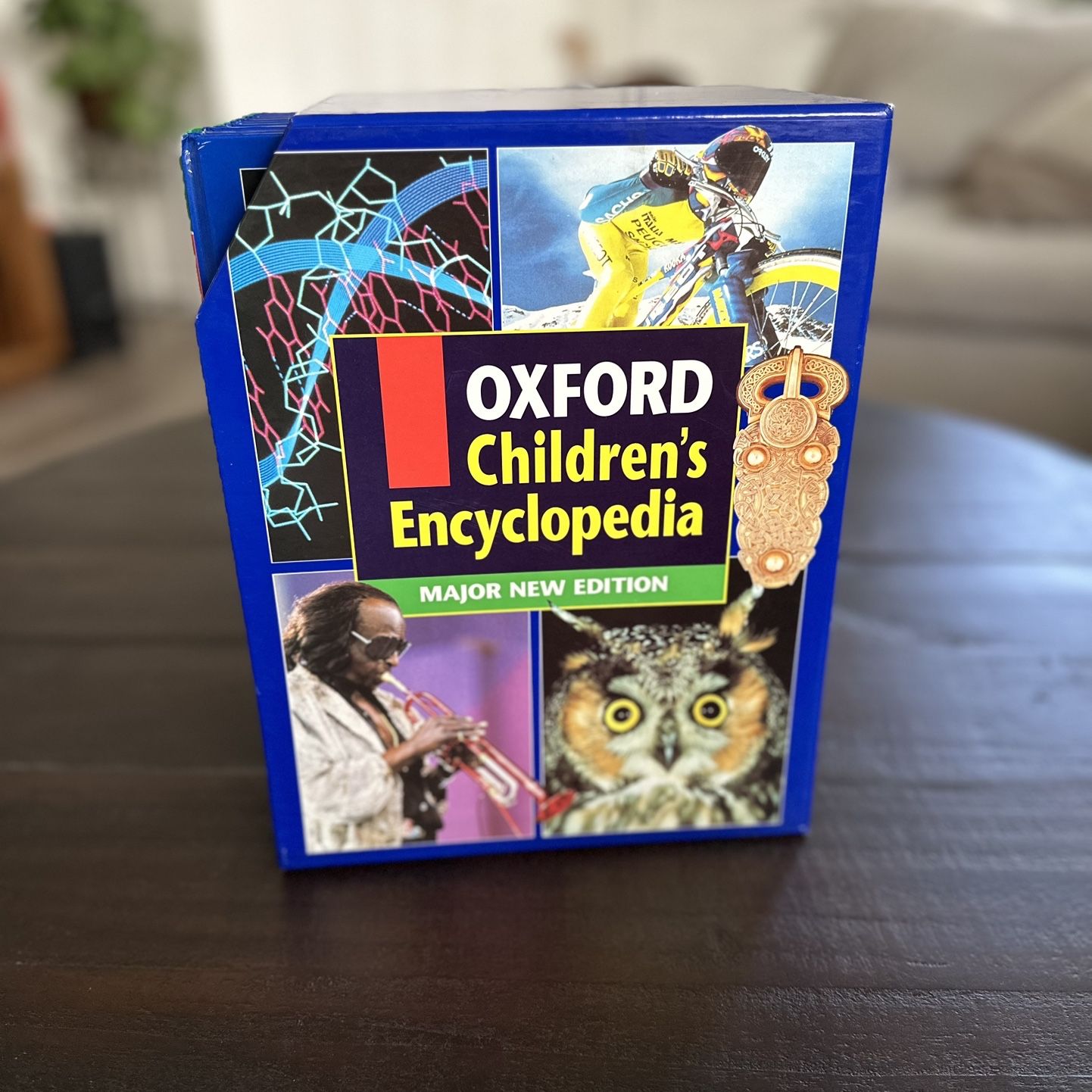 Oxford Children's Encyclopedia for Sale in Stockton, CA - OfferUp