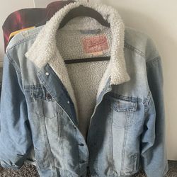 White Fur Collar Jean Jacket 