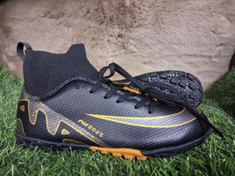 Turf soccer cleats us size 3youth