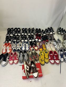 Big Lot Bundle of Nikes Jordans Dunks