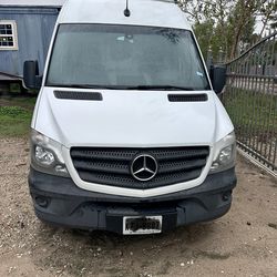 2018 Mercedes-Benz Sprinter 2500