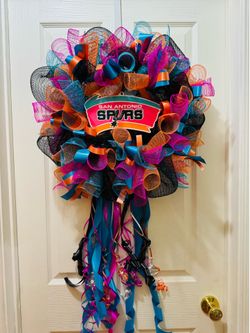Spurs wreaths