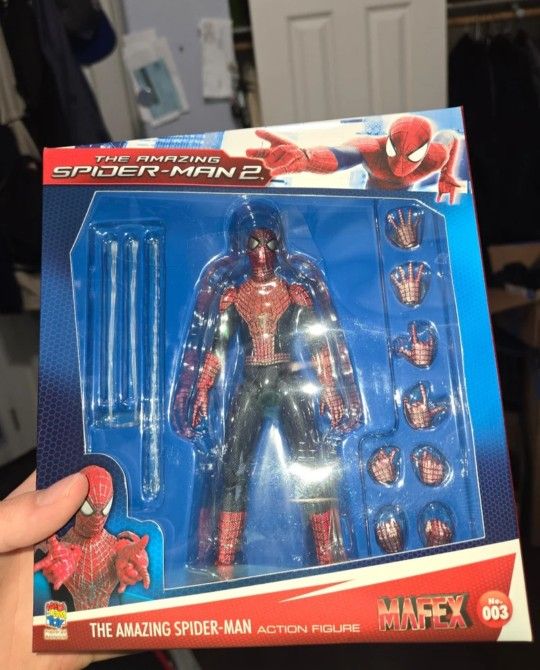 MAFEX THE AMAZING SPIDERMAN 2 (AUTHENTIC AND BRAND NEW)