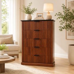Dresser For Bedroom With 5 Fluted Drawers, 31.5" Wide Chest Of Drawers With Mid-century Design, Wood Dresser