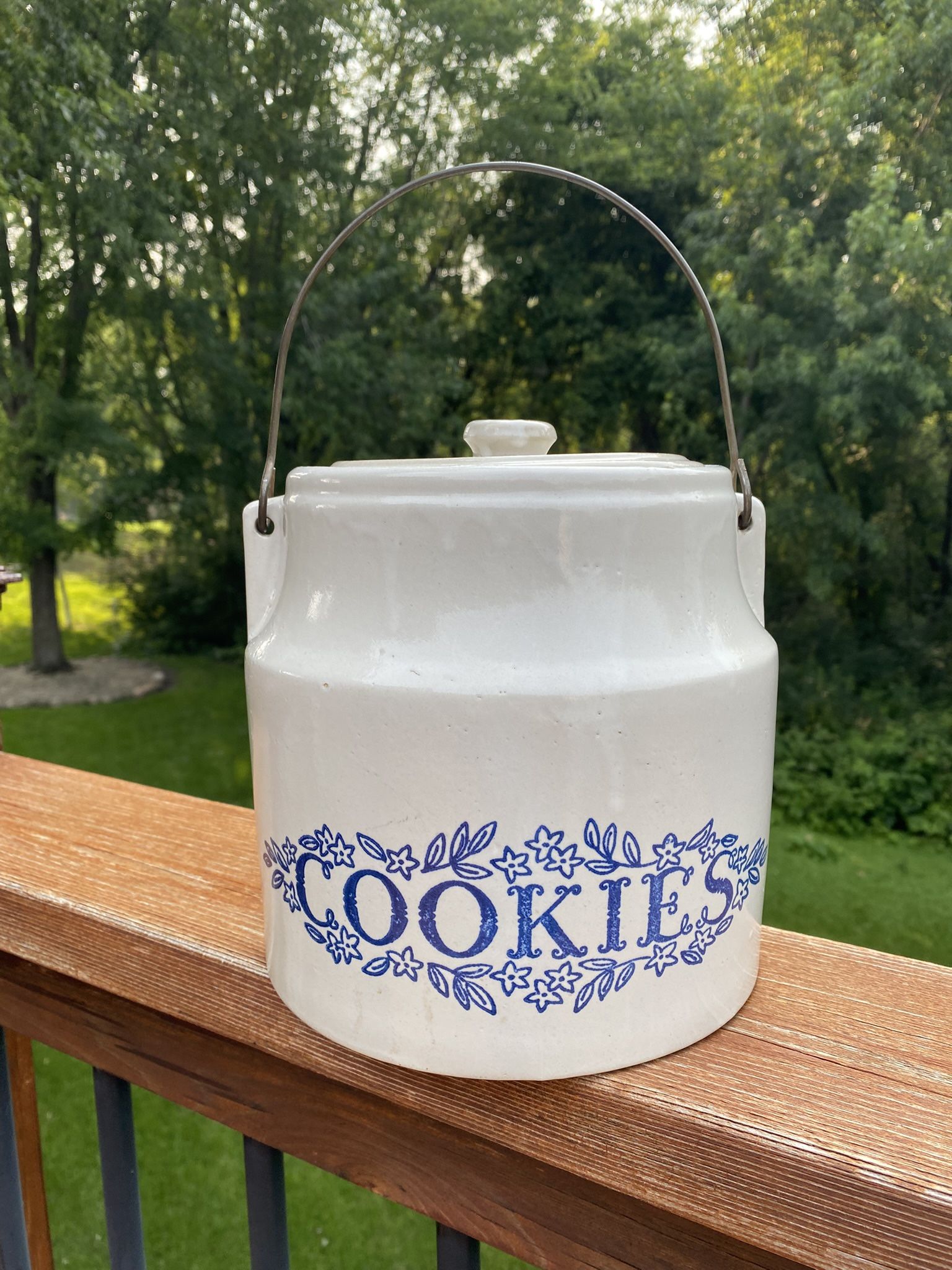 Vintage Monmouth Stoneware Cookie Jar