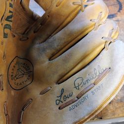 Love Piniella Glove 42-5425