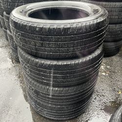 235/60/18 Bridgestone 235/60R18  set of matching used tires in great condition 250$ for 4 tires plus tax.  Mount available but not included  City tire