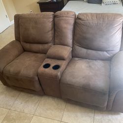 Dual Recliner 