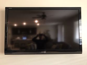 Sharp 60’ tv