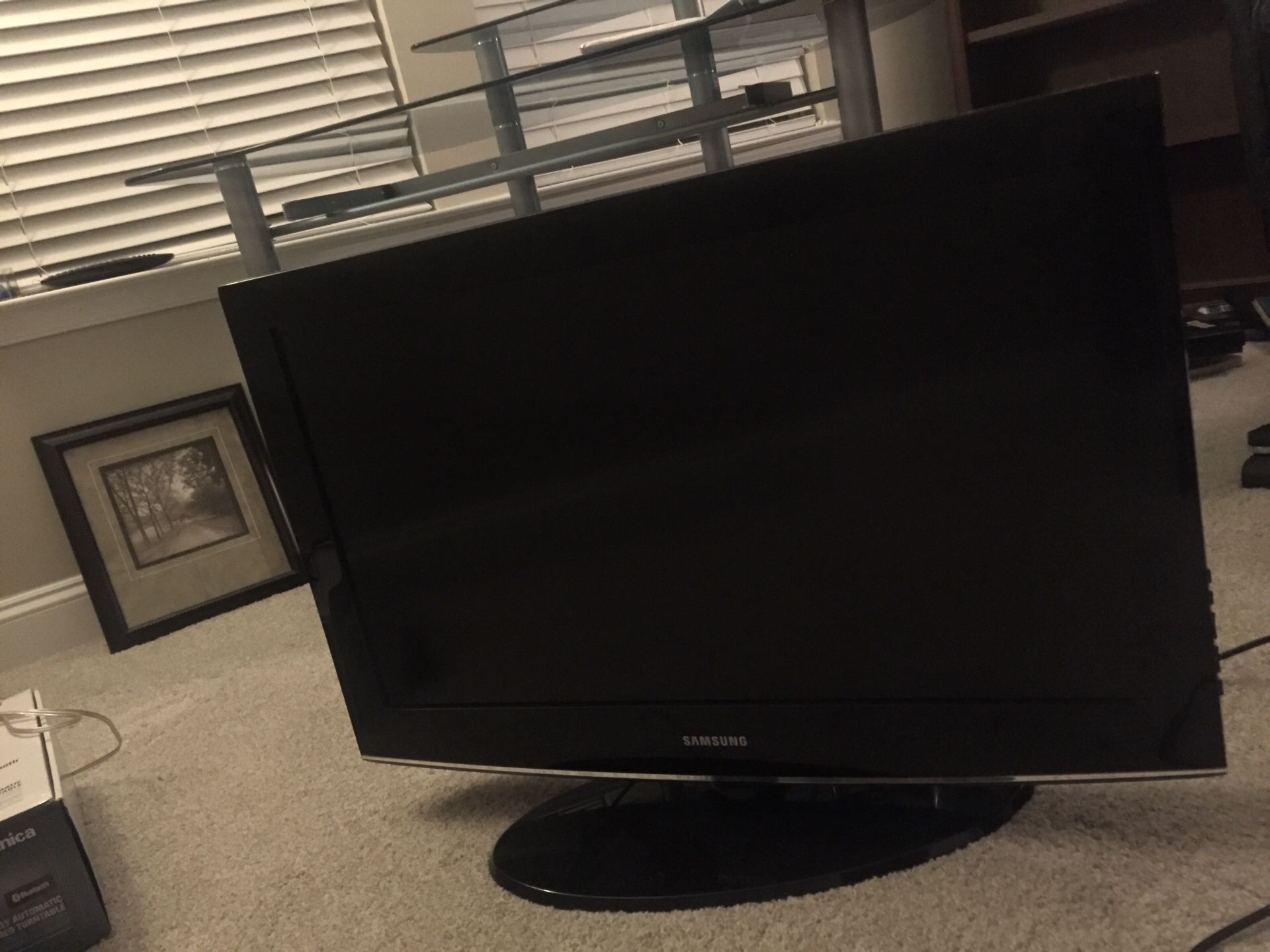 32” Samsung TV