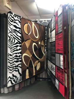 Brown Abstract Circle Pattern Area Rug
