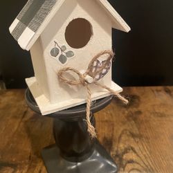 Farmhouse / Rustic Mini Birdhouse