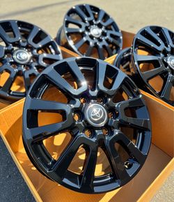 18” Toyota Land Cruiser OEM Wheels Gloss Black