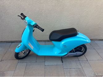 Girls Scooter - 24v Hyper Retro Scooter, Blue