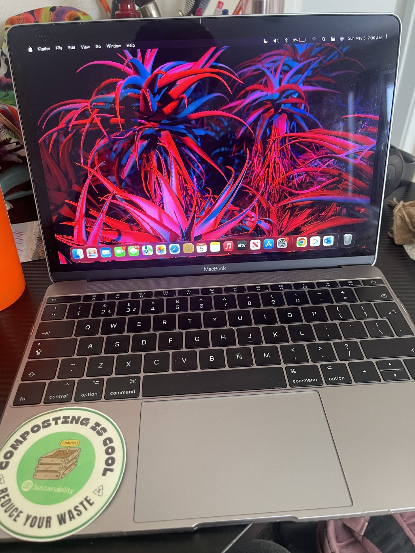 Macbook 2017 12’