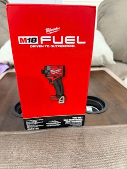 Milwaukee 1/4 impact drill