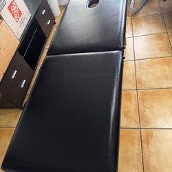 Massage Table 