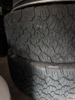 275/55/20 general grabber tires