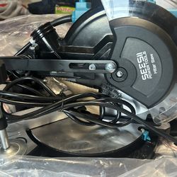 Sliding Compound Miter