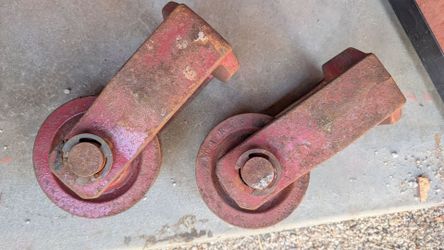 2) 4" pulley block cast iron pulleys industrial lifting wheel see pictures $25 each