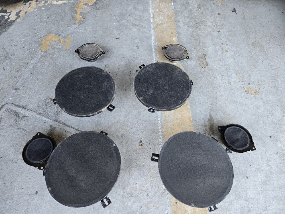 Jeep JK Stock Oem Speakers