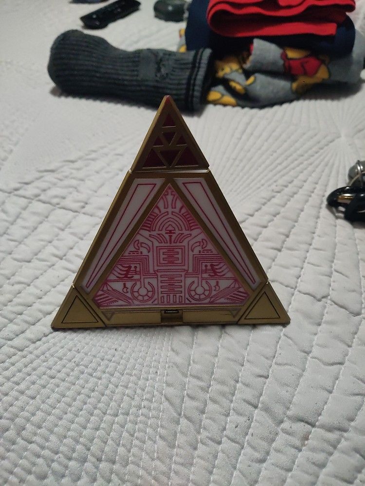 Star Wars Sith Holocron Pyramid - Electronic Galaxy's Edge Collectible With Kyber Crystal Slot