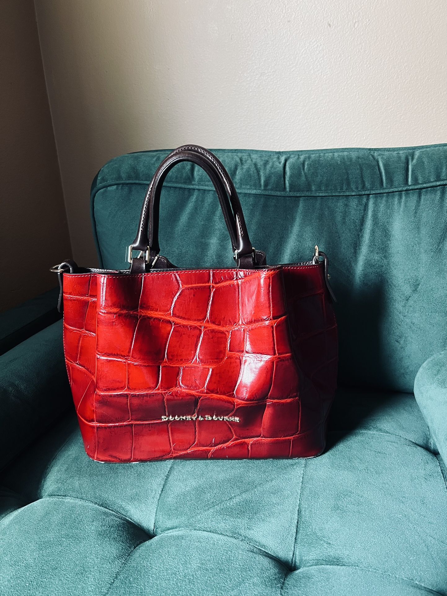 Dooney & Bourke Croc Embossed Large Barlow In A Beautiful Burgundy 