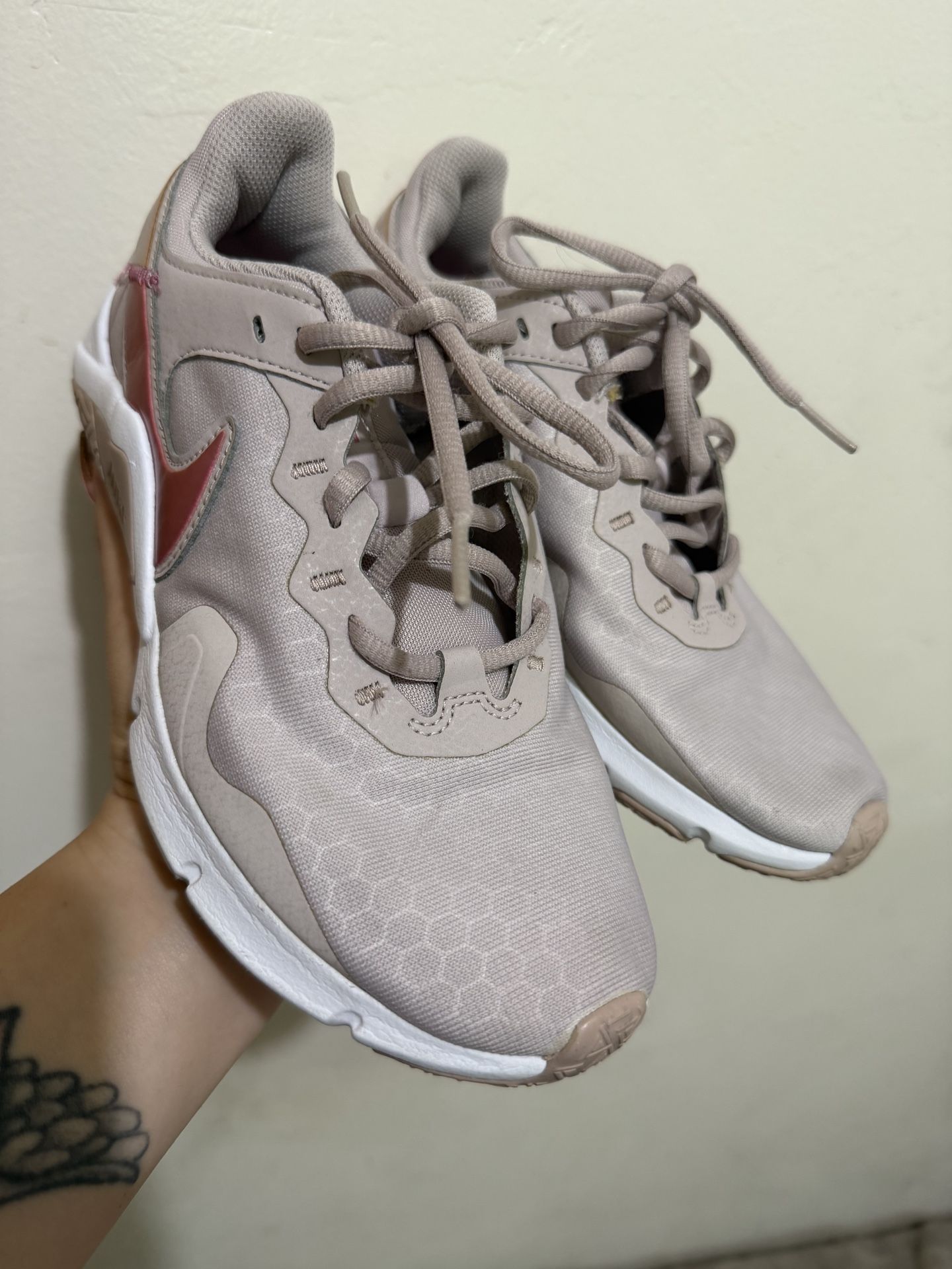 Nike #7