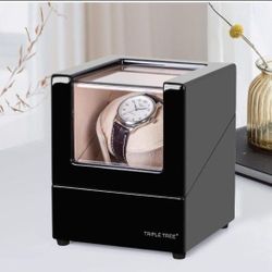 Watch / Reloj
