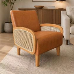 New In Box Rattan Accent Lounge Sofa Guest Chair For Living Room 