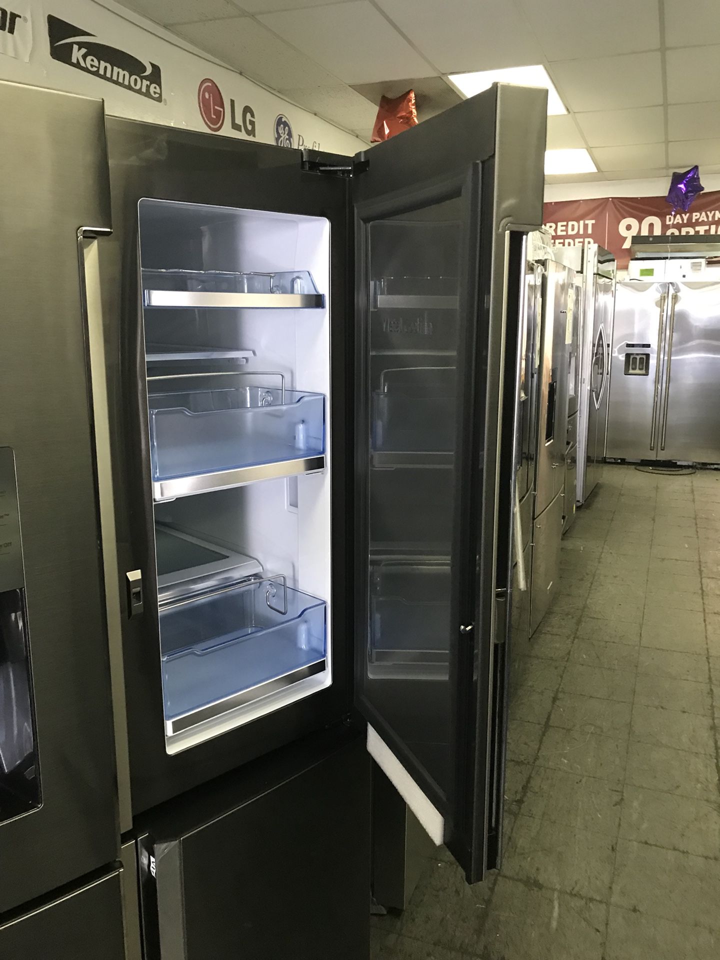 SAMSUNG BLACK STAINLESS FLEX DOOR FRIDGE SHOWCASE DOOR