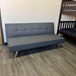 Brand New 👉 Finance Available 👉  Gray Futon Sofa
