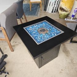 Fire Pit In Very Good Condition 