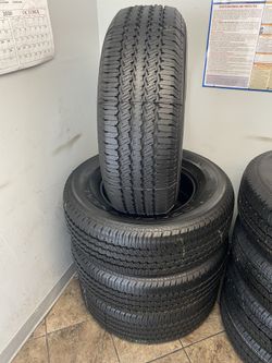 SET CONTINENTAL 265/70/17 SEMI NEW 95%TREAD LIFE 300 PRICE INCLUDE PROFESSIONAL INSTALLATION AND TAX