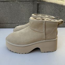 UGG Classic Ultra Mini New Heights Womens Size 10