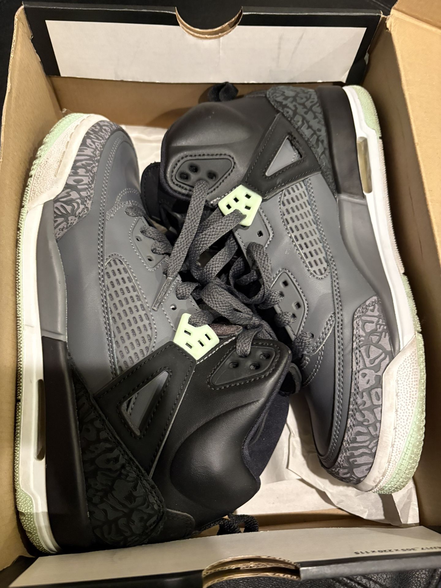 Used Jordan Spike Lee Gg