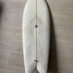 5’2 Eric Christenson Fish