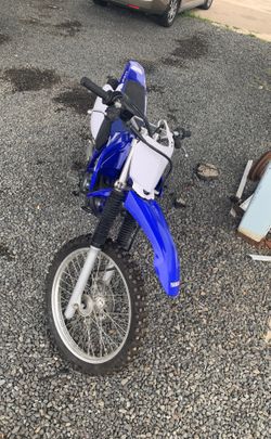 Brand New Yamaha TT-R 230