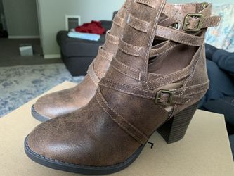 Brand new JustFab boots size 7