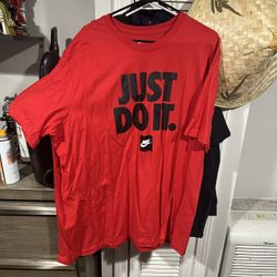 XXL Red Nike T-SHIRT Brand New 