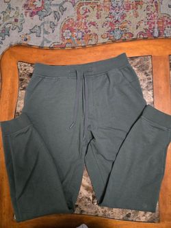 Lululemon Mens  Small