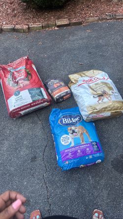 30-40 pounds Variety Dog food