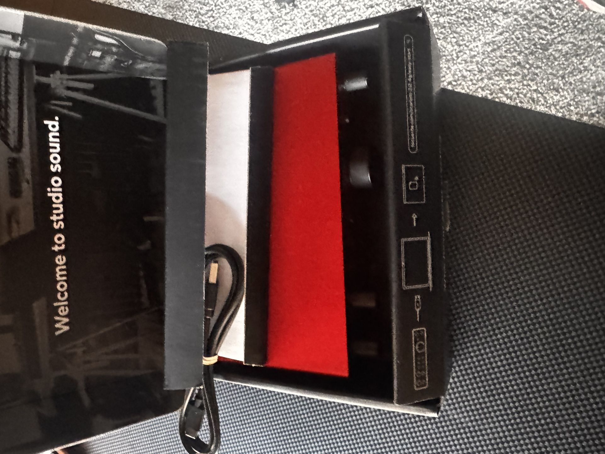 Focusrite Scarlett 2i2