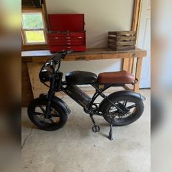 Cycrown Electric Bike - Like New - Phoneton, OH