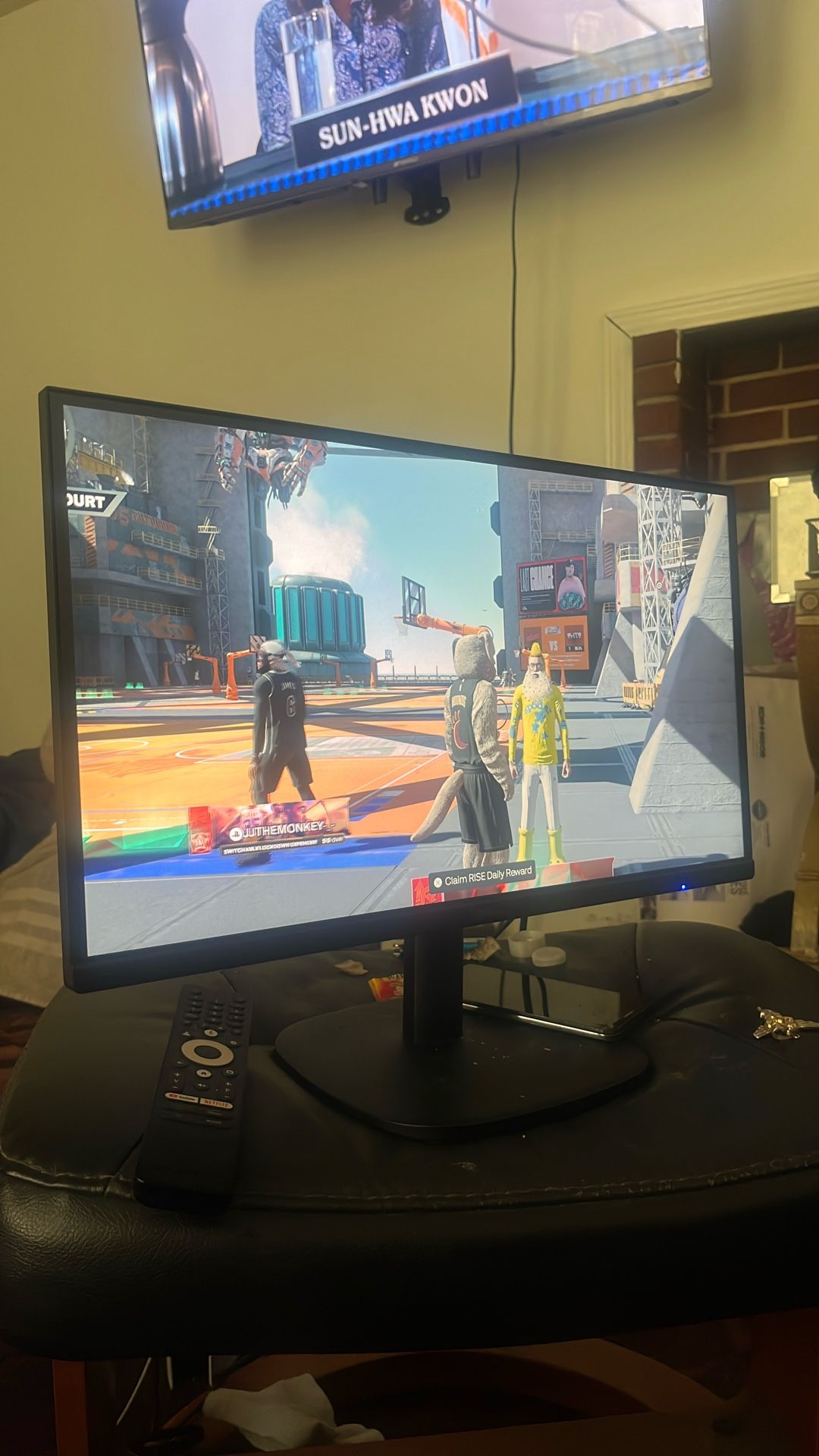 Monitor