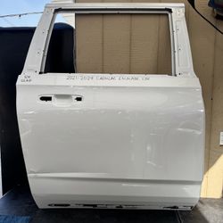 2021 2022 2023 2024 CADILLAC ESCALADE ESV RIGHT REAR DOOR OEM USED 
