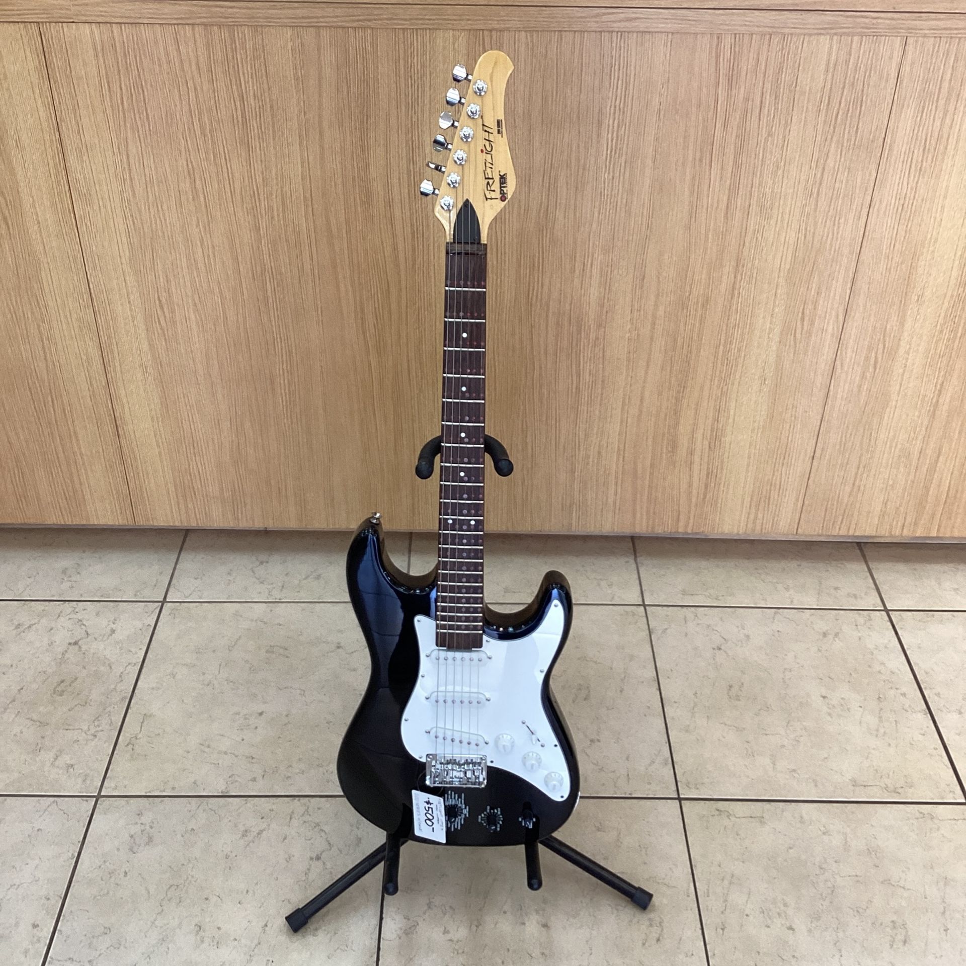 FRETLIGHT OPTEK MUSIC SYSTEM 200 SERIES AND CASE.