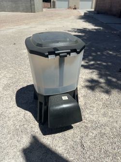 Solar Fish feeder