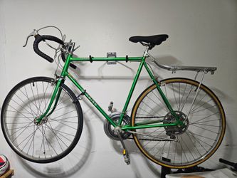 Vintage Schwinn Varsity Bike